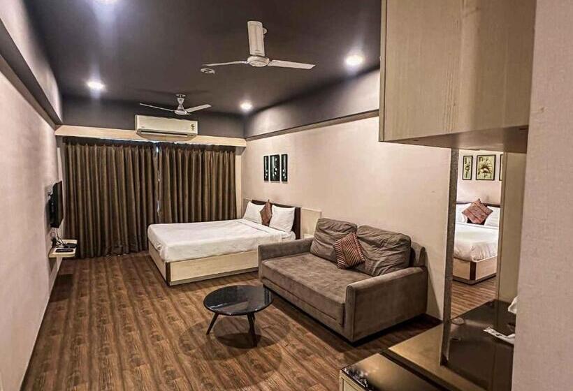 آپارتمان 2 خوابه, Ambition Studio Apartment At Weekend Address