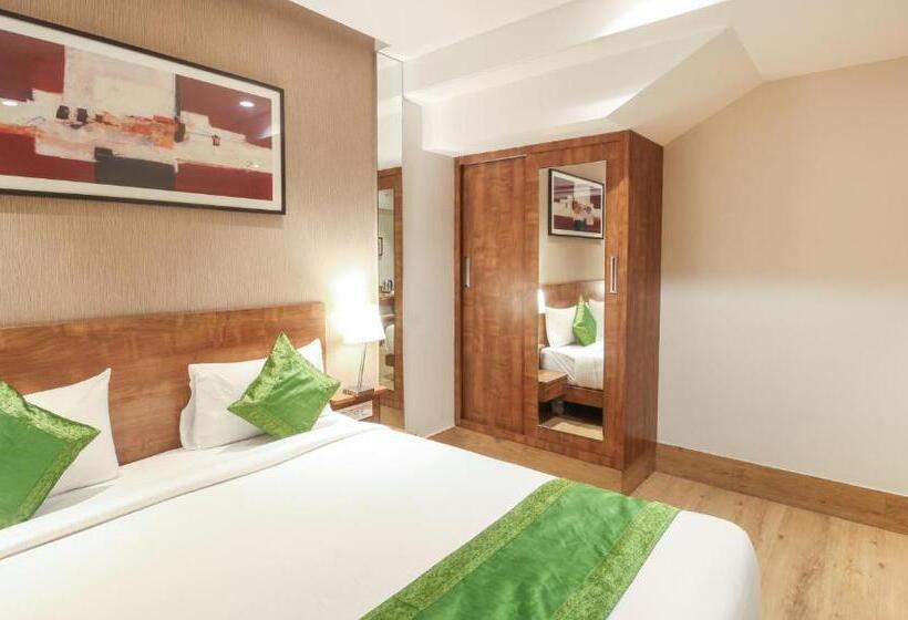 اتاق لوکس, Treebo Elite Residency Belgaum