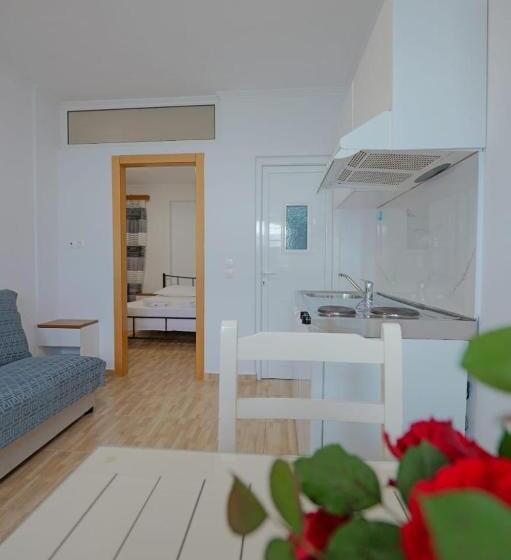 家庭海景房, Eduard Lagji Apartament