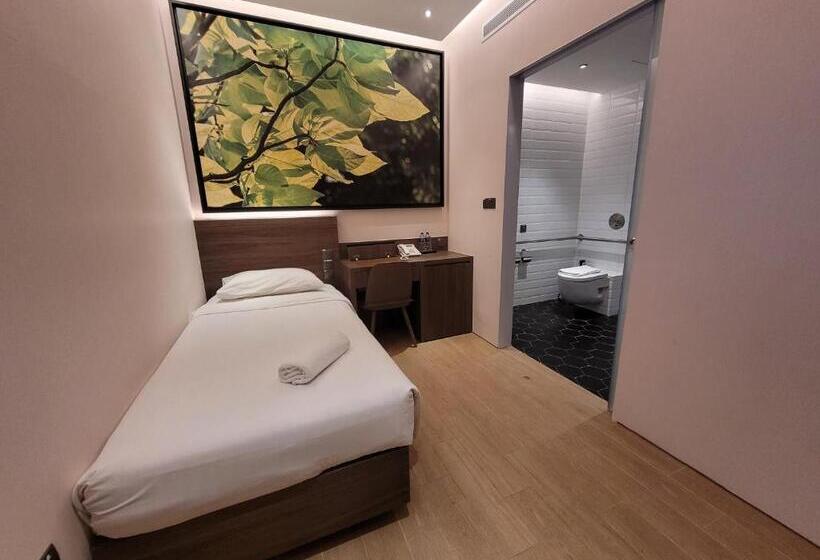 اتاق لوکس یک تخته, A Hotel Bugis