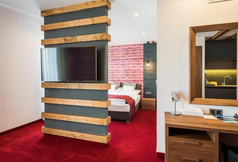 Apartamento 1 Dormitório, Várda Sport