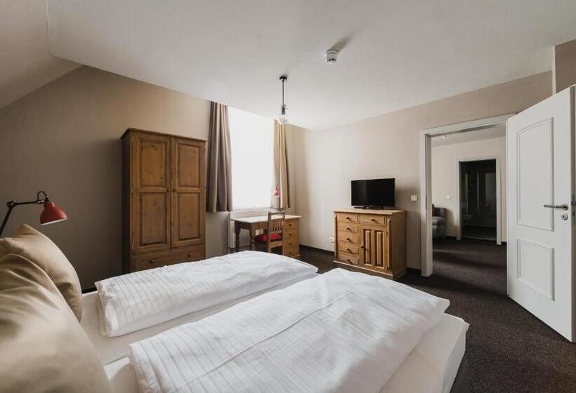 Студия Стандарт, Villa Bodeblick