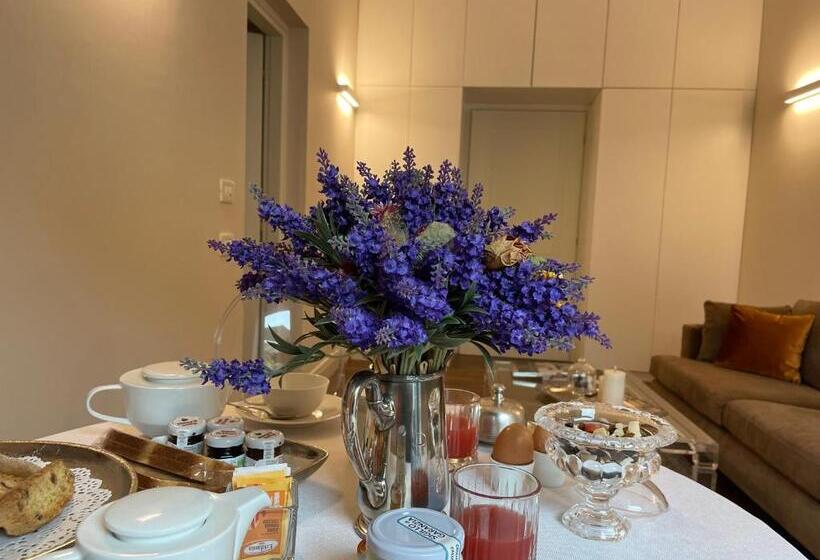 Полулюкс Одноместный с Террасой, Residenza Palazzo Fortuna   Boutique
