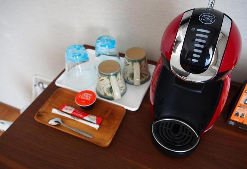 이코노미 트리플 룸, Smart Condo Tomari