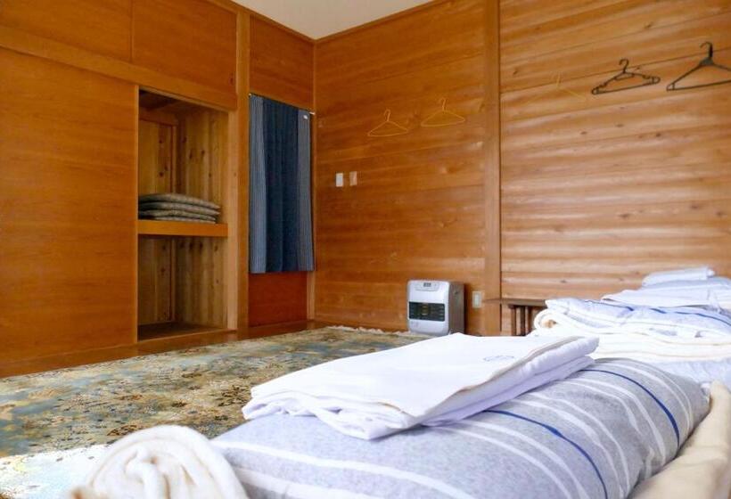 豪华家庭房间, Fwa Guest House