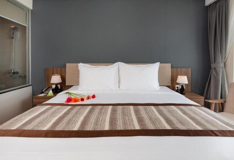 اتاق لوکس با چشم‌انداز دریا, Libra Hotel Nha Trang