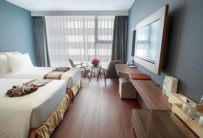 اتاق لوکس با چشم‌انداز دریا, Libra Hotel Nha Trang