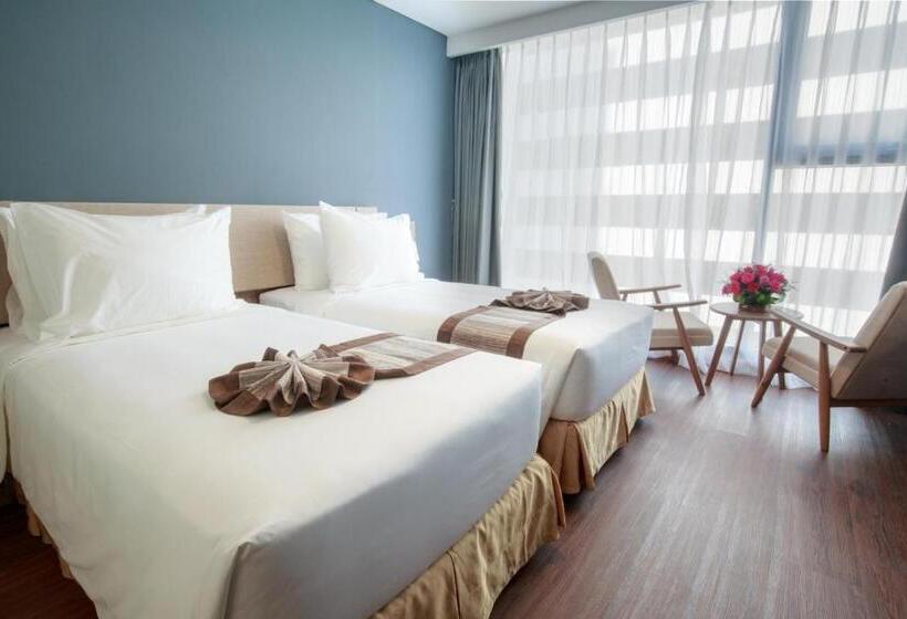 اتاق لوکس با چشم‌انداز شهر, Libra Hotel Nha Trang