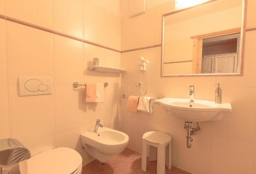 Апартаменты 1 Спальня Нижний Этаж, B&b Apartments La Palsa