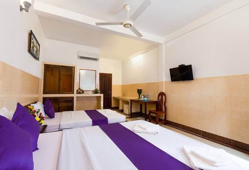 اتاق خانوادگی, Botoum Hostel