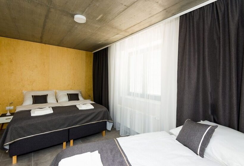 آپارتمان 1 خوابه با تراس, Residence Trafick