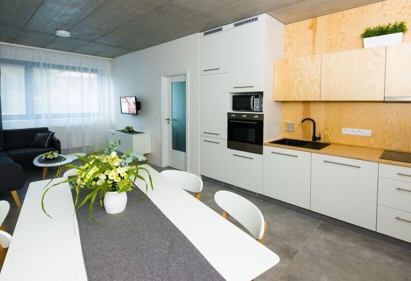 آپارتمان 1 خوابه, Residence Trafick