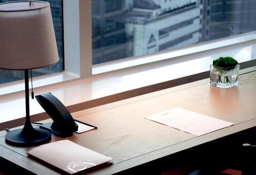 Premium Room City View, The Shanghai Edition