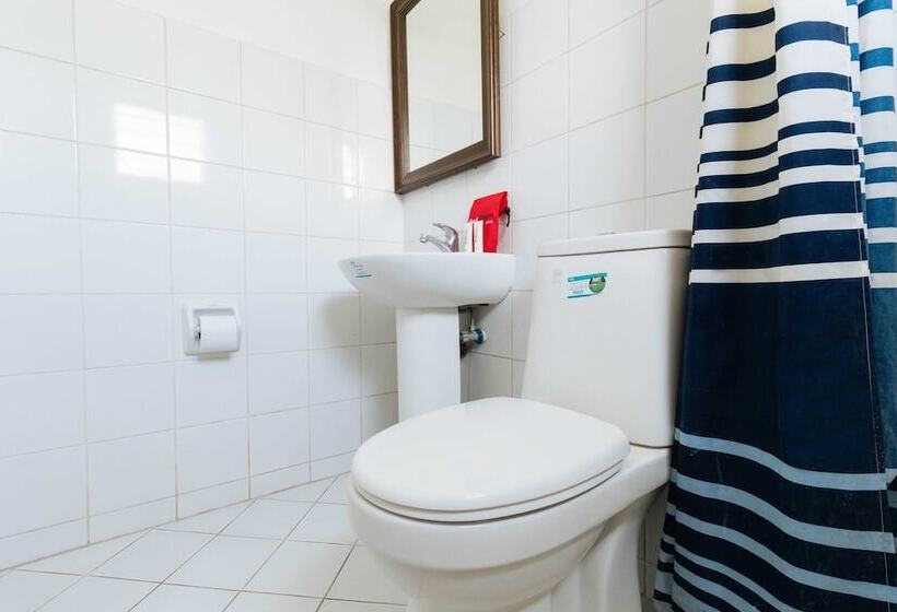 غرفة قياسية, Reddoorz Near Quirino Station Manila