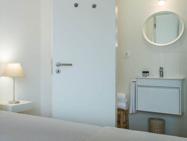 اتاق استاندارد, Raminhos Guest House
