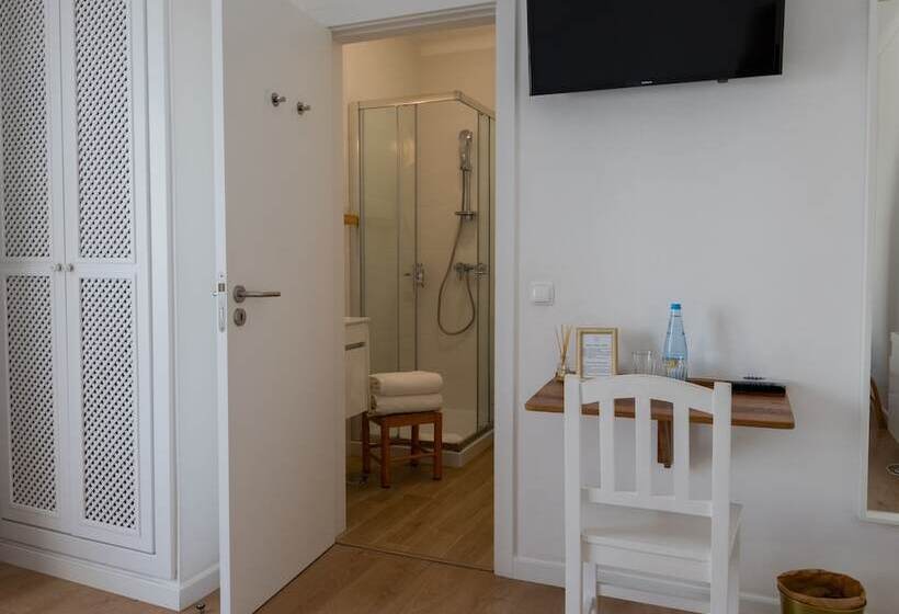 اتاق استاندارد, Raminhos Guest House