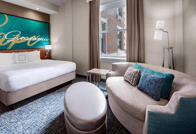 Люкс Кровать Кинг, Courtyard By Marriott Cape Girardeau Downtown