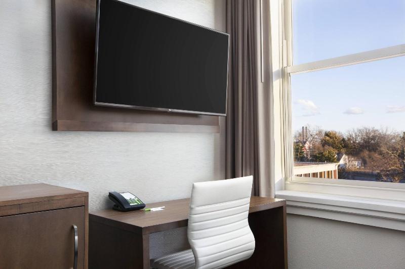 Стандартный Номер Кровать Кинг, Courtyard By Marriott Cape Girardeau Downtown