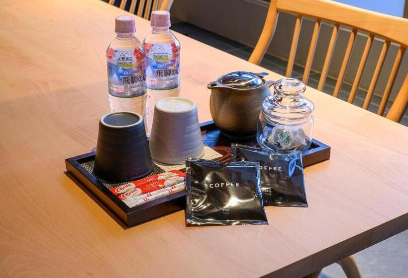 Номер Стандарт, Wood Takayama