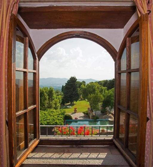 آپارتمان 1 خوابه, La Piazza Di San Donato