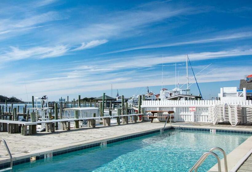 Номер Стандарт Вид на Озеро, The Anchorage Inn And Marina