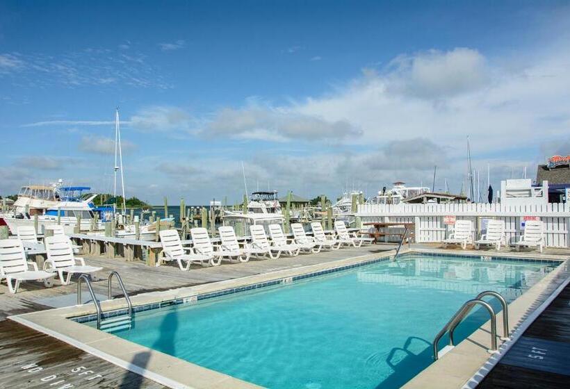Четырехместный Номер Стандарт, The Anchorage Inn And Marina