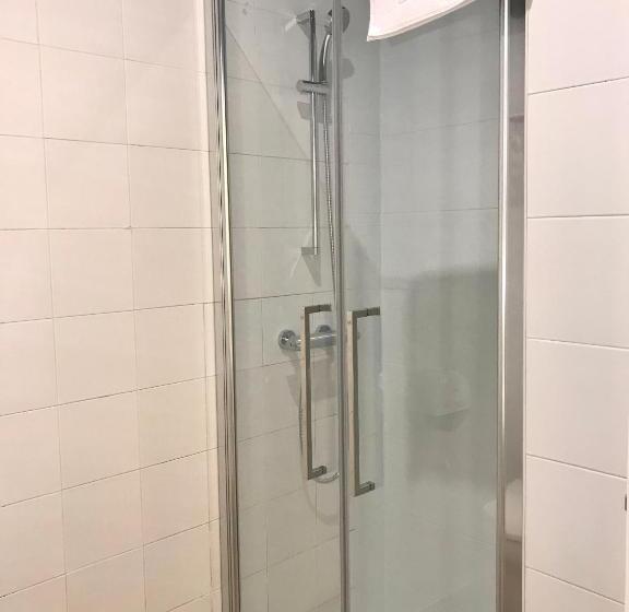 Номер Стандарт, Albergue O Burgo