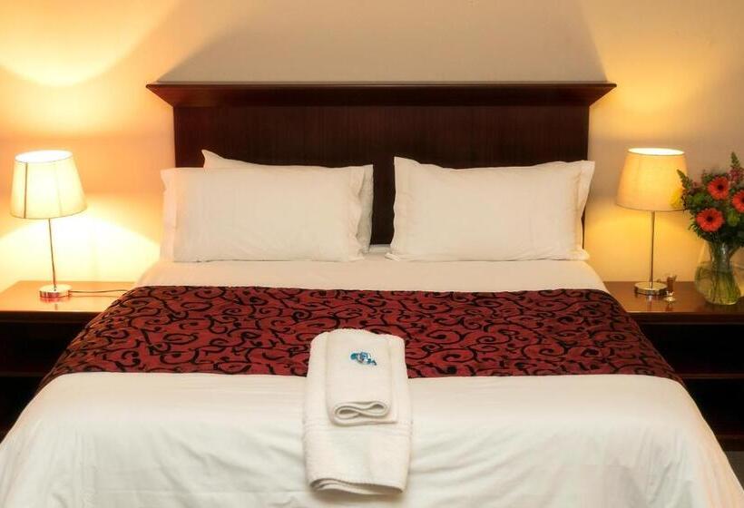 Семейный Номер, Mondior Manor Guest House