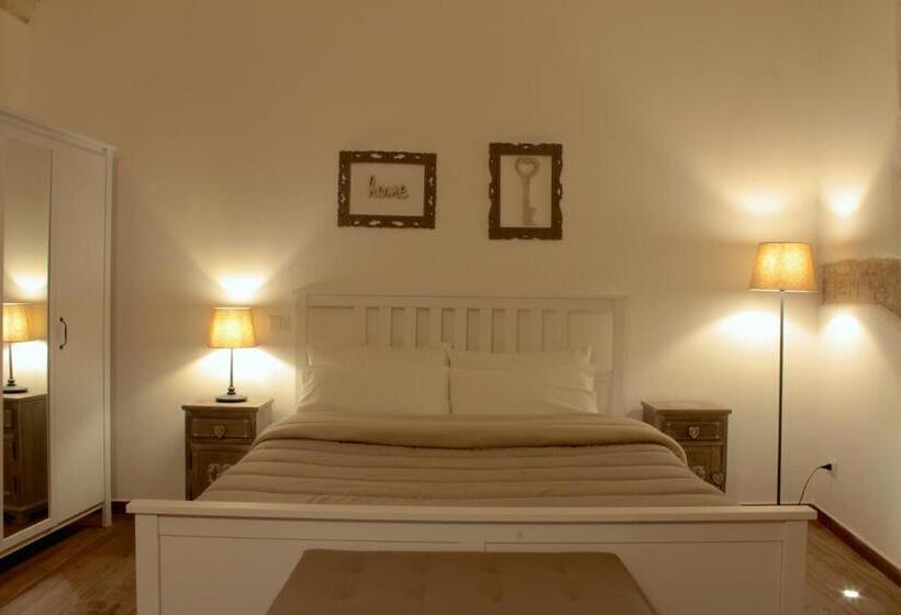 اتاق سوپریور سه تخته, Deshome Guest House