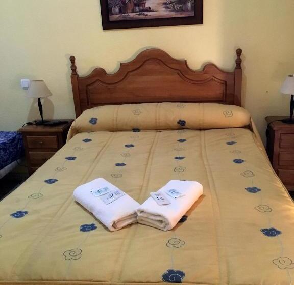 스탠다드 룸, Hostal Seseña