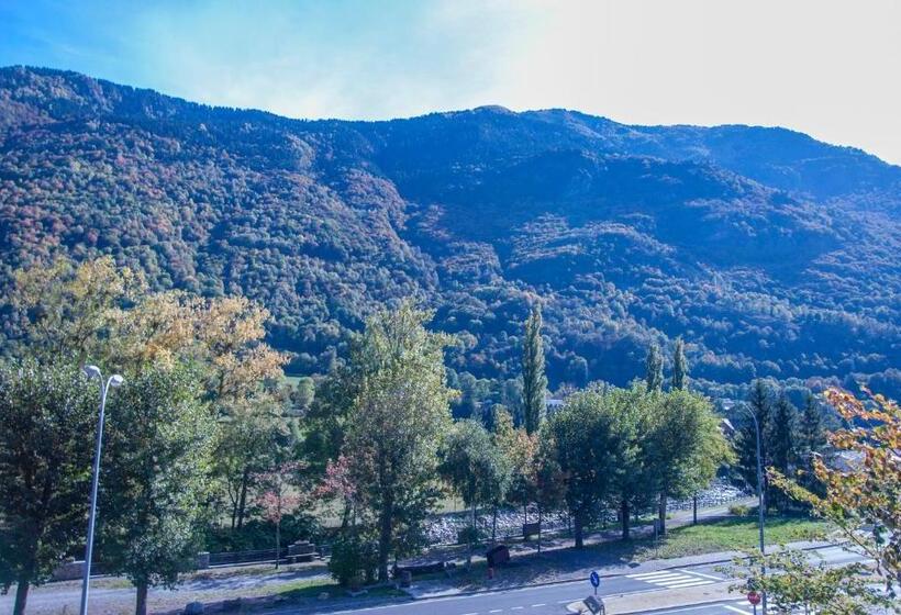 Четырехместный Номер Стандарт, Ostau Dera Nheu
