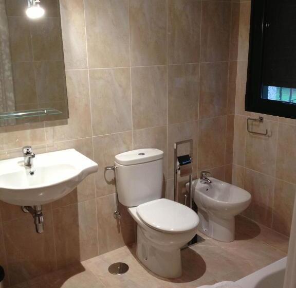Номер Deluxe с Балконом, Hostal Santa Baia