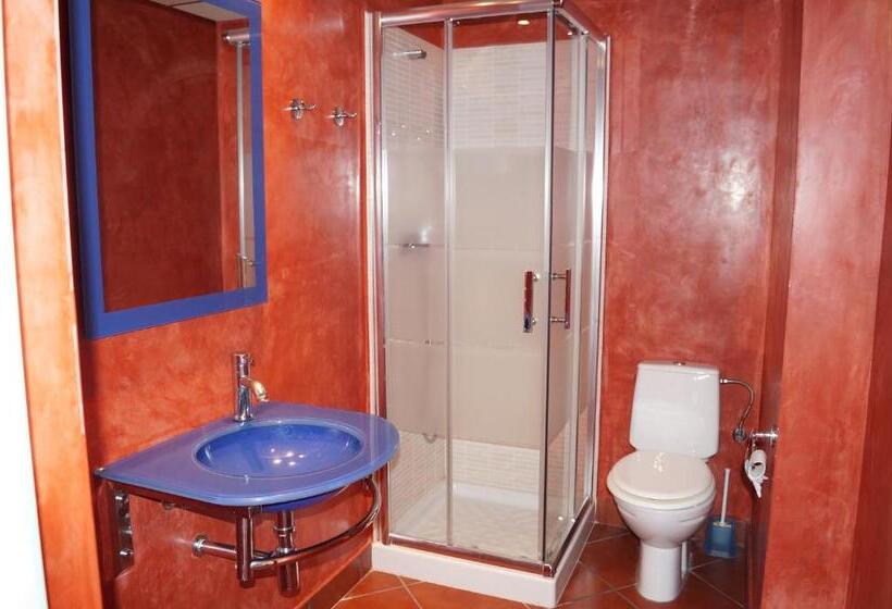 四人标准间, Hostal El Puerto Boutique