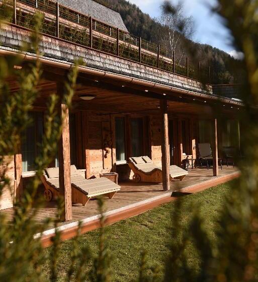 Апартаменты 2 Спальни, Aurina Lodges