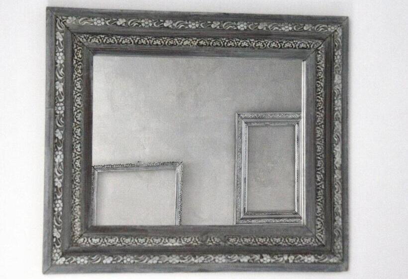 اتاق راحتی سه تخته, Trieste Art Loft