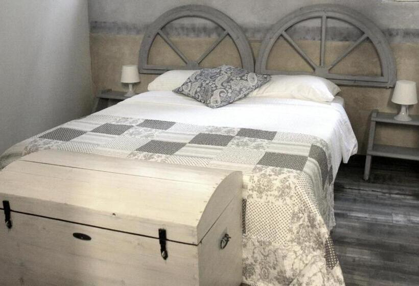 اتاق استاندارد چهار تخته, Trieste Art Loft