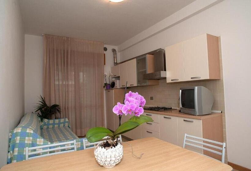 آپارتمان 2 خوابه, Residence Cà D'oro