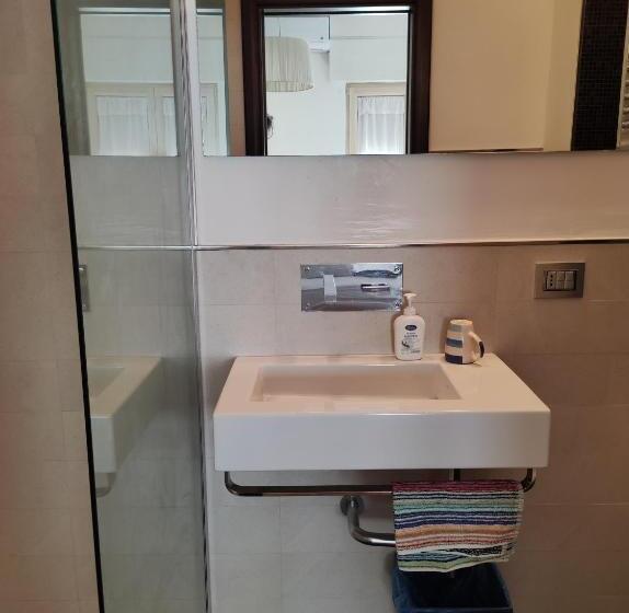 豪华房间, Suite210