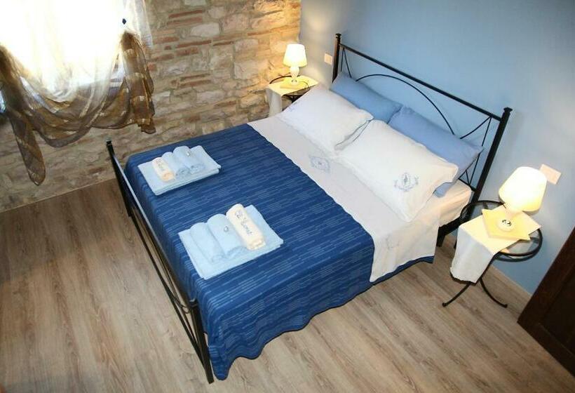 Семейный Номер, Agriturismo Cà Sorci