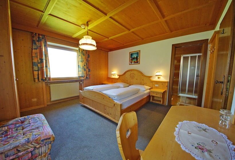 Номер Стандарт, Garni B&b Arnica