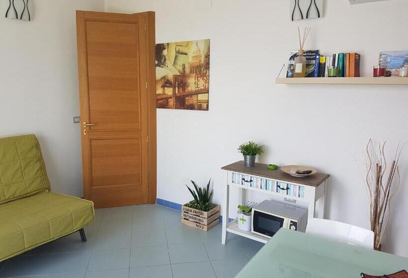 Family flat with garden view, Residence Orsa Minore