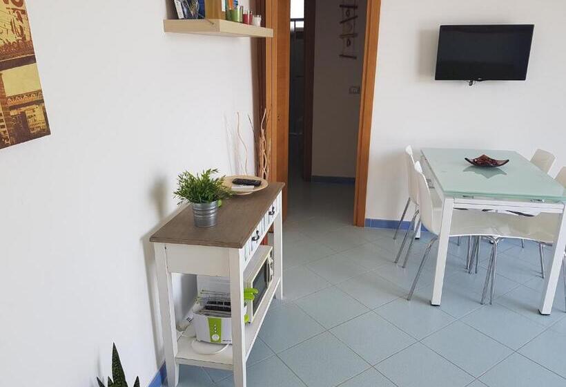 Family flat with garden view, Residence Orsa Minore