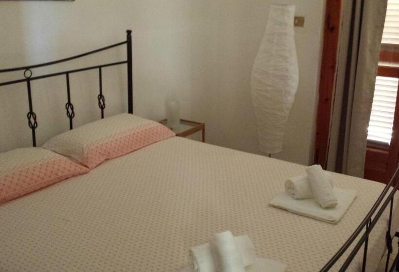 2 Bedroom Apartment Garden View, Residence Orsa Minore