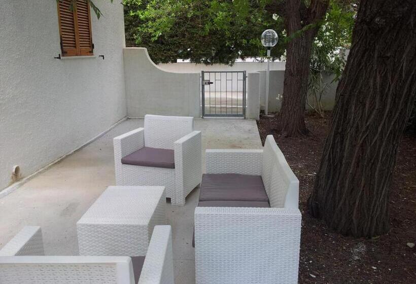 2 Bedroom Apartment Garden View, Residence Orsa Minore