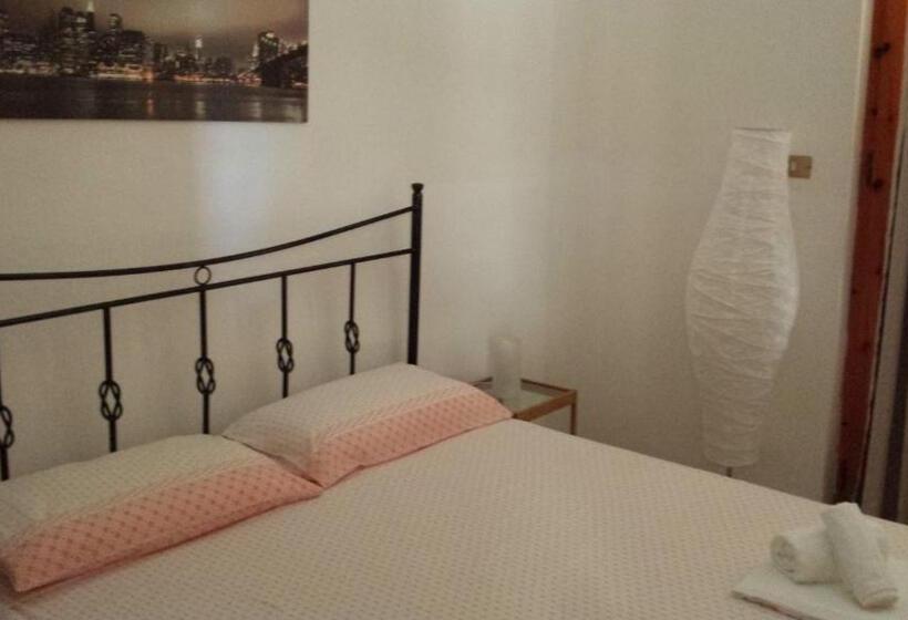 2 Bedroom Apartment Garden View, Residence Orsa Minore