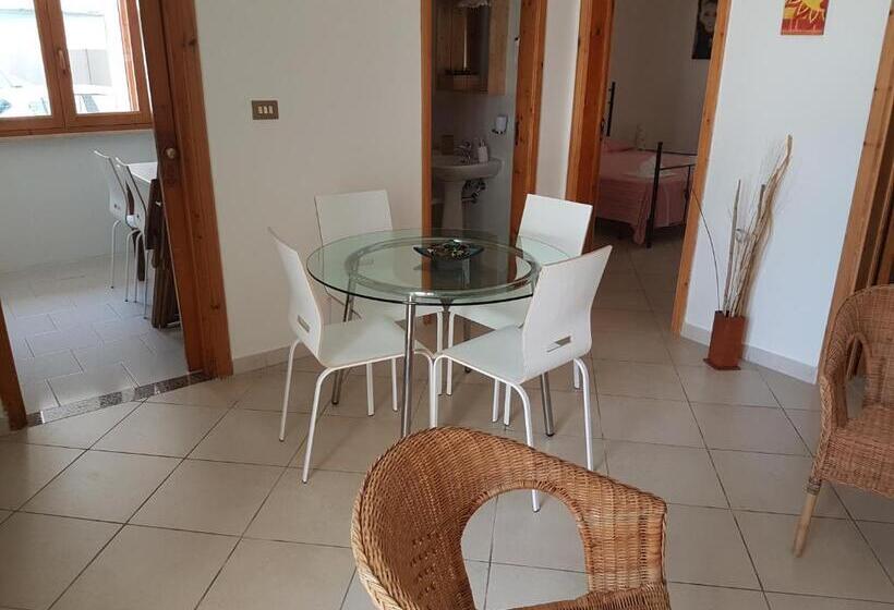 آپارتمان 1 خوابه همکف, Residence Orsa Minore