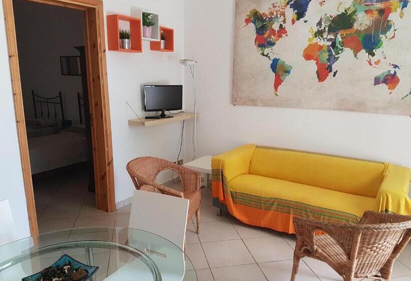 آپارتمان 1 خوابه همکف, Residence Orsa Minore