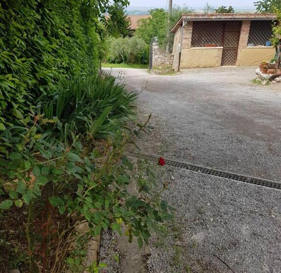 Студия Стандарт, Agriturismo Il Solaio