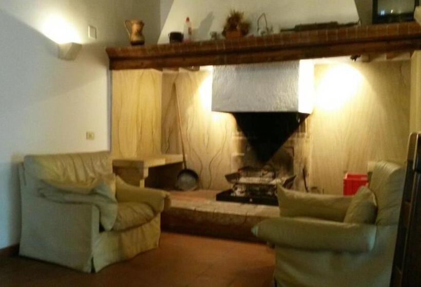 Апартаменты 3 Спальни, Agriturismo Il Solaio