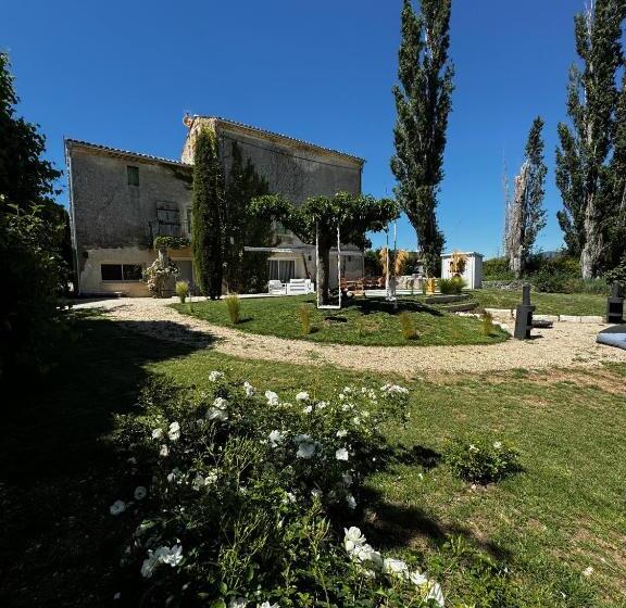 Вилла с 1 спальней и бассейном, La Bastide Des Bourguets Adults Only, Mont Ventoux